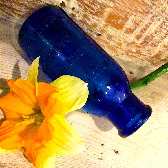 Antique Cobalt Blue Apothecary Bottle - Picture 3 of 5